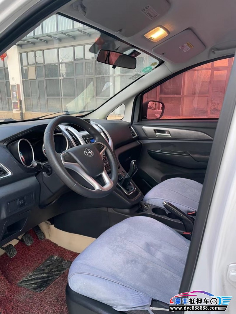 19年长安睿行轿车抵押车出售