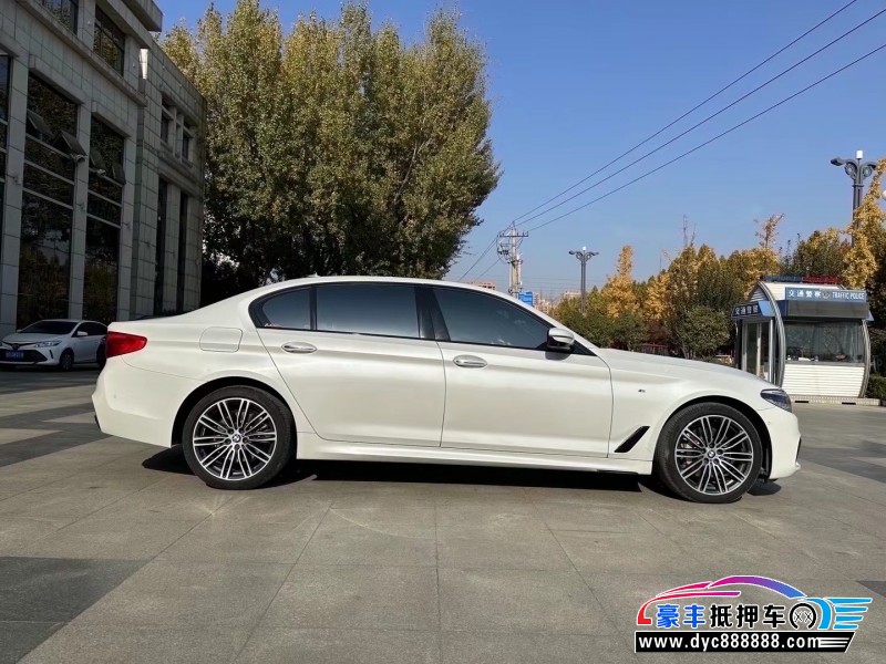 18年宝马5系轿车抵押车出售