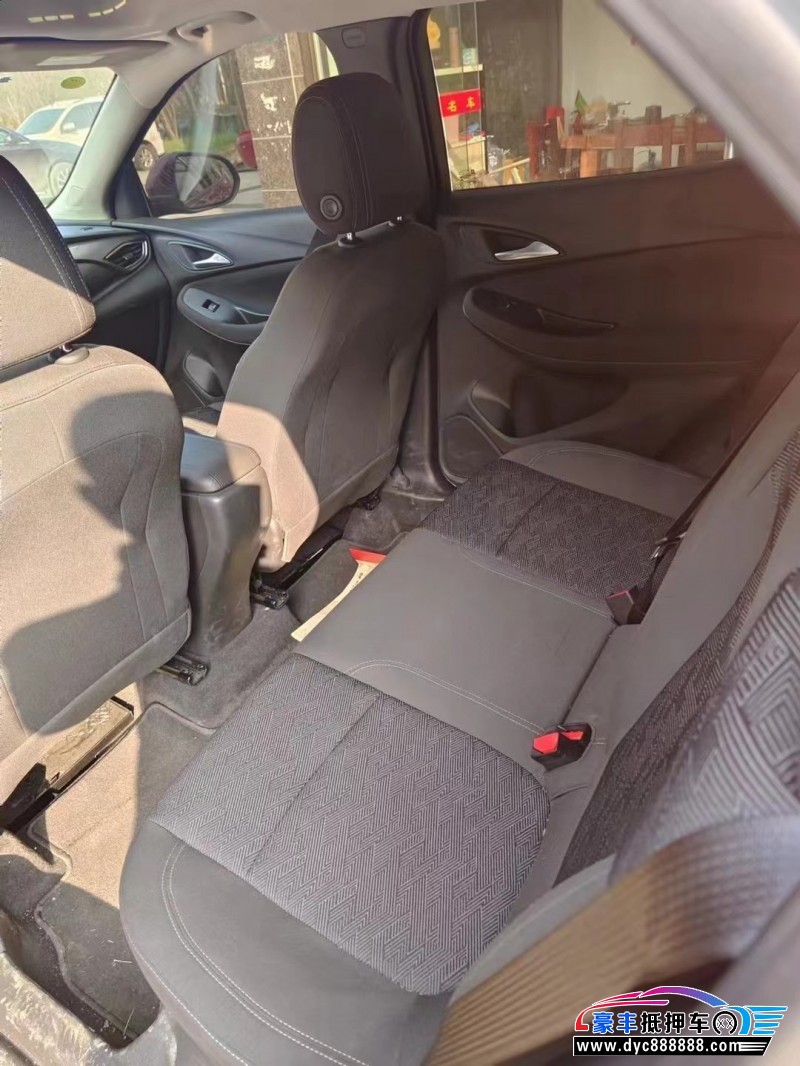 23年别克昂科拉轿车抵押车出售