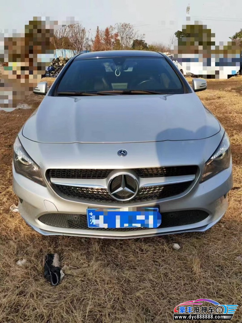 19年奔驰CLA轿车抵押车出售