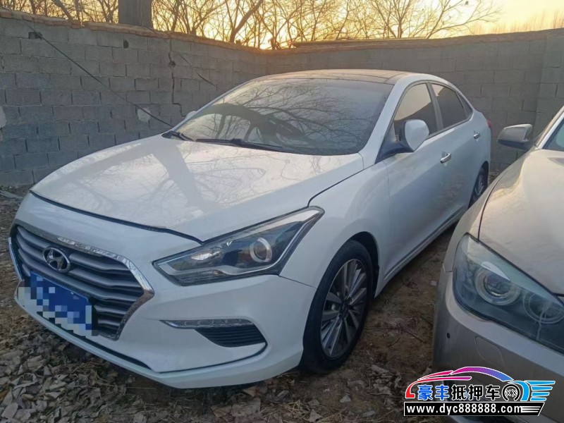 20年现代名图轿车抵押车出售