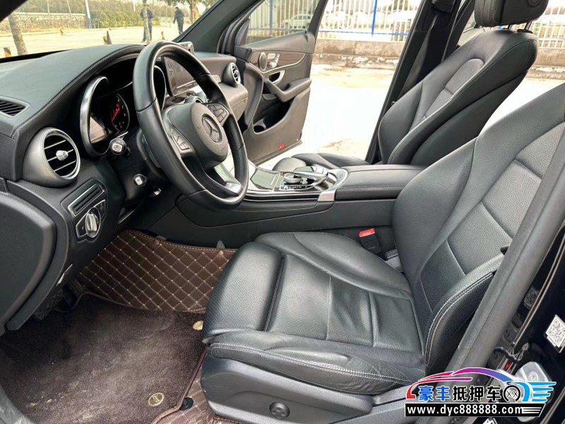 17年奔驰GLCSUV抵押车出售