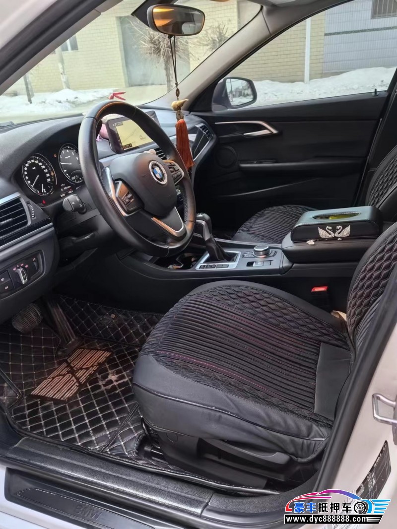 19年宝马1系轿车抵押车出售