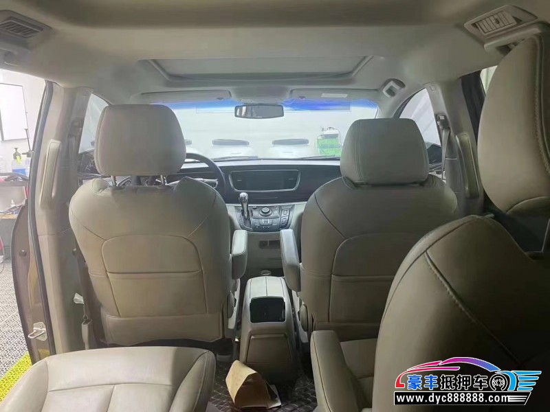 15年别克GL8MPV抵押车出售