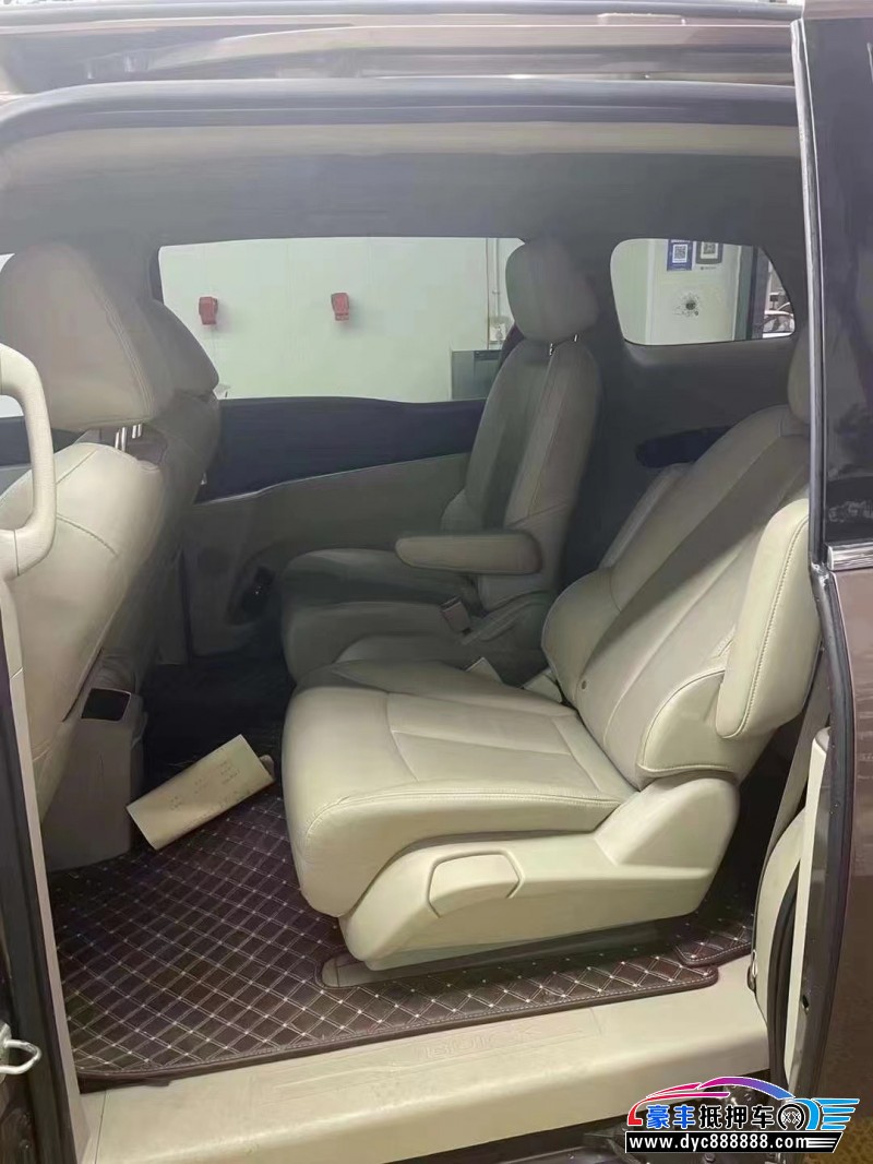 15年别克GL8MPV抵押车出售