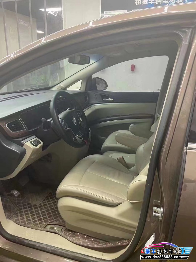 15年别克GL8MPV抵押车出售