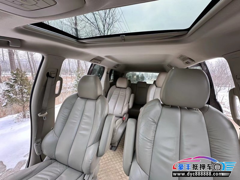 15年别克GL8轿车抵押车出售