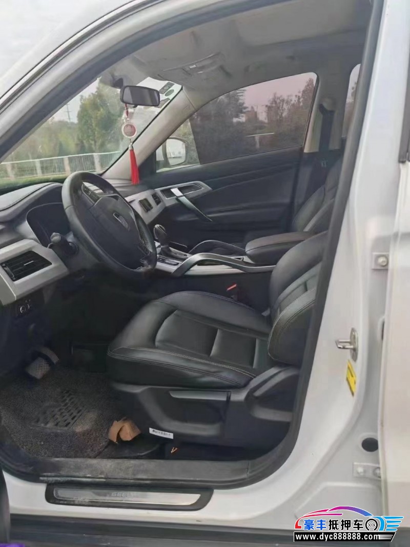 17年吉利博越SUV抵押车出售