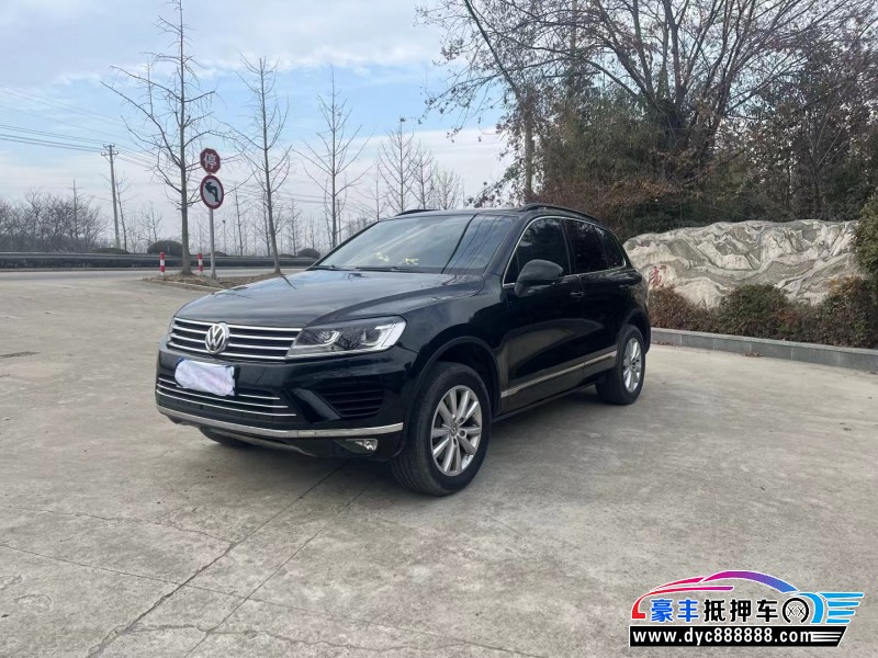 17年大众途锐轿车抵押车出售