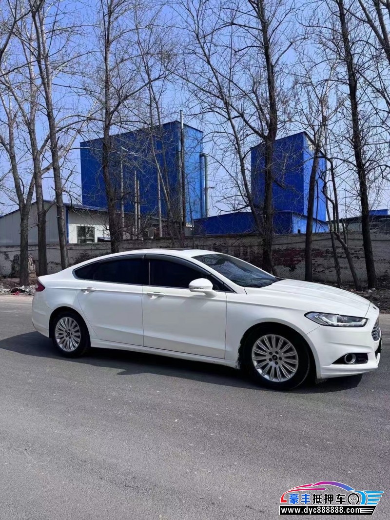 15年福特蒙迪欧轿车抵押车出售