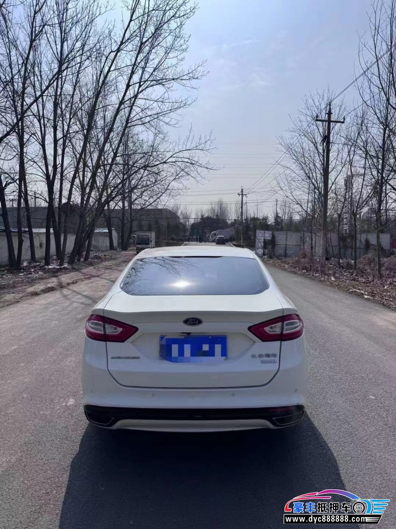 15年福特蒙迪欧轿车抵押车出售