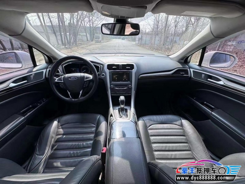 15年福特蒙迪欧轿车抵押车出售