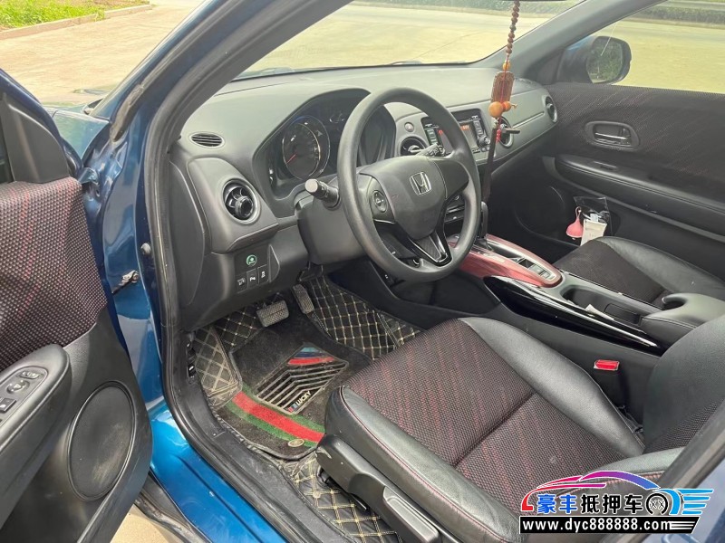 16年本田XRV轿车抵押车出售