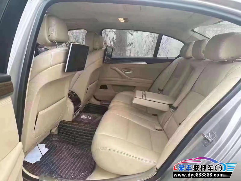 13年宝马5系轿车抵押车出售