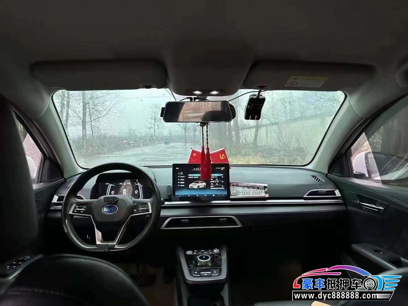 22年比亚迪E3轿车抵押车出售