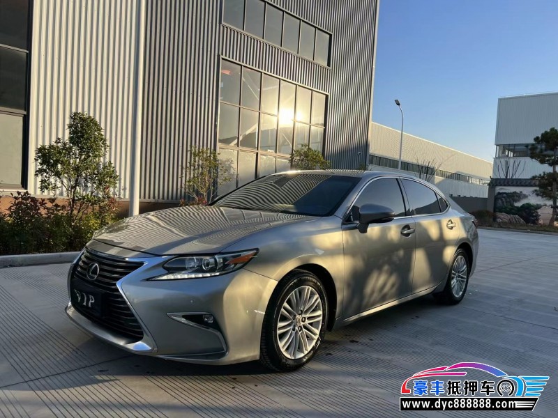 18年雷克萨斯ES轿车抵押车出售