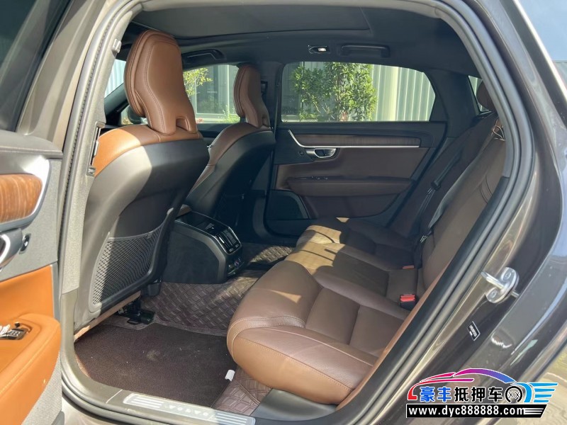 23年沃尔沃S90轿车抵押车出售