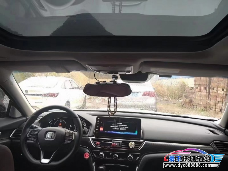 22年本田雅阁轿车抵押车出售