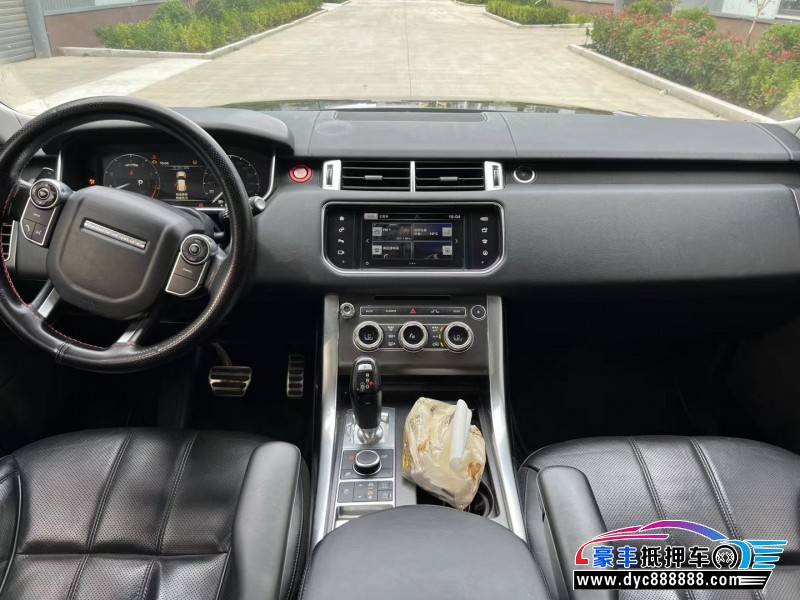 17年路虎揽胜运动轿车抵押车出售