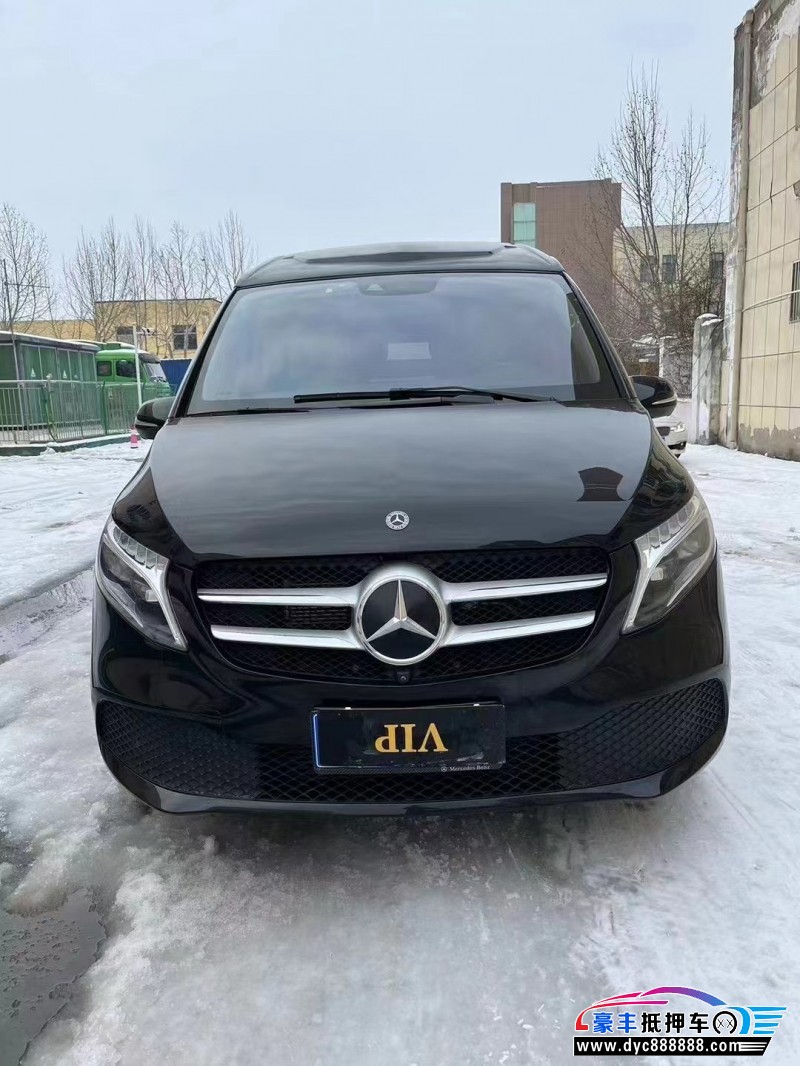 20年奔驰V轿车抵押车出售