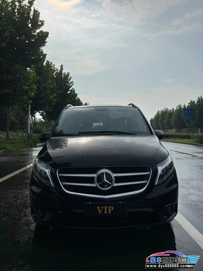 20年奔驰威霆轿车抵押车出售