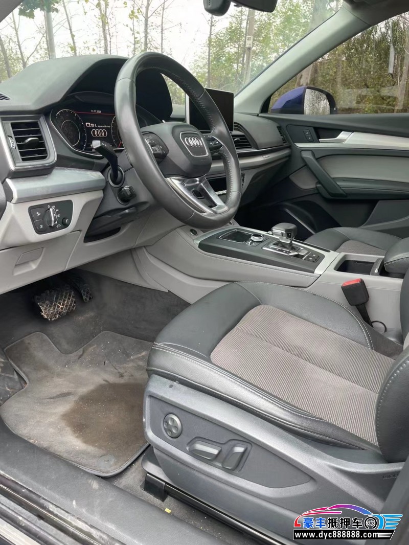 19年奥迪Q5轿车抵押车出售
