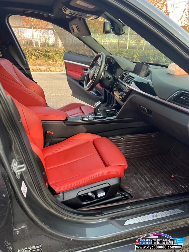 20年宝马3系轿车抵押车出售