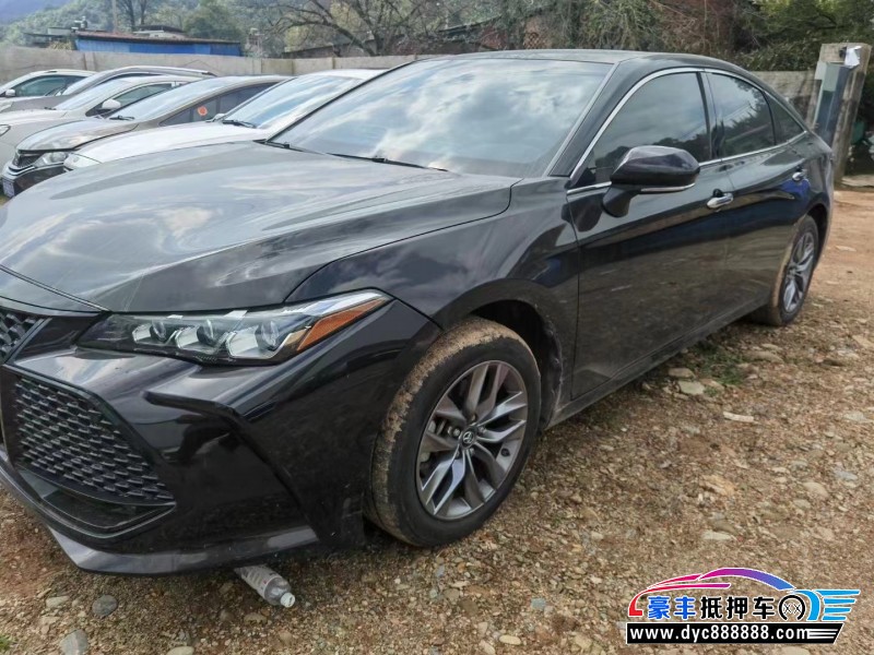 21年丰田亚洲龙轿车抵押车出售