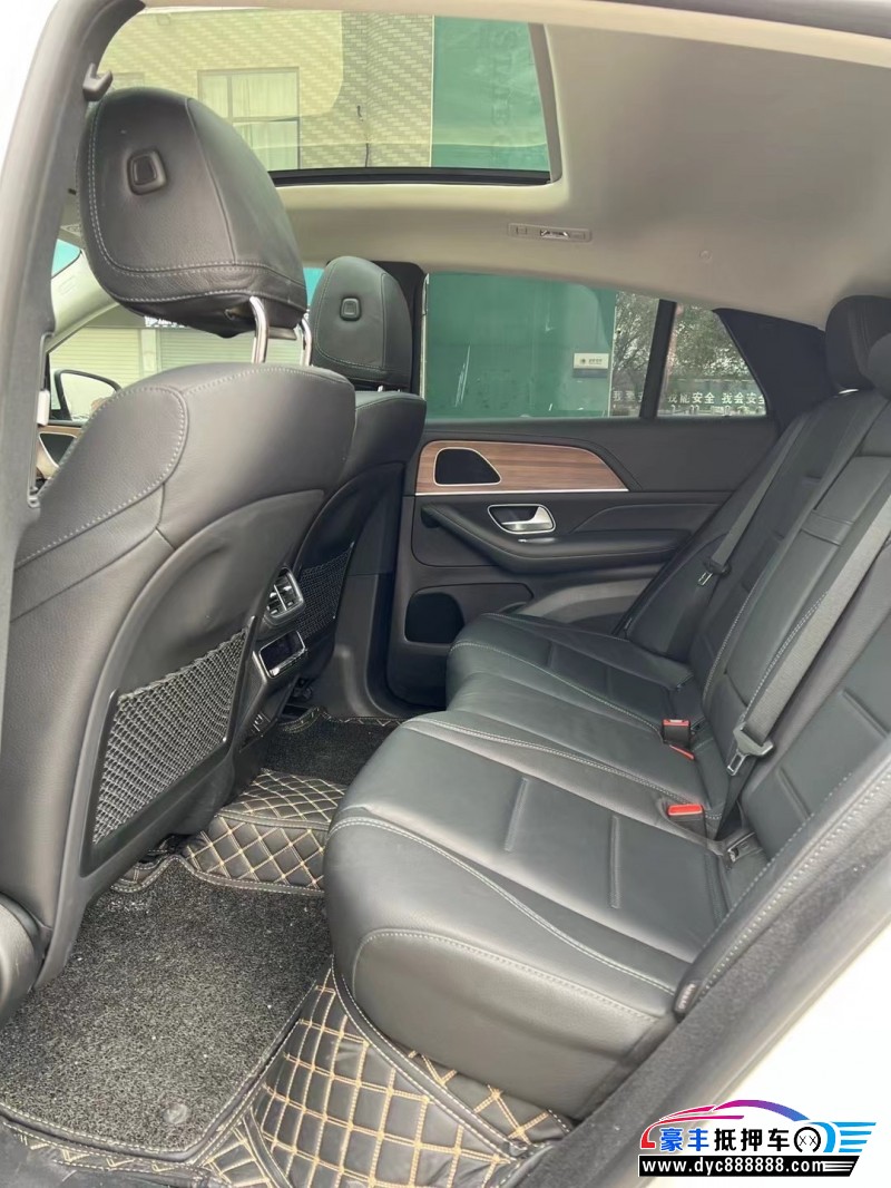 22年奔驰GLE轿车抵押车出售