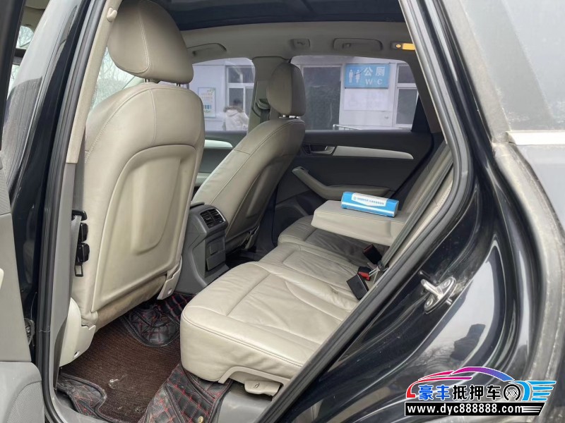 10年奥迪Q5轿车抵押车出售