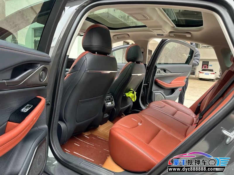 22年林肯Zephyr轿车抵押车出售