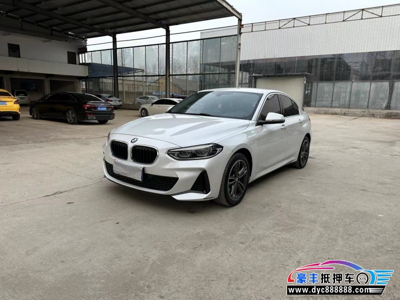 21年宝马1系轿车抵押车出售