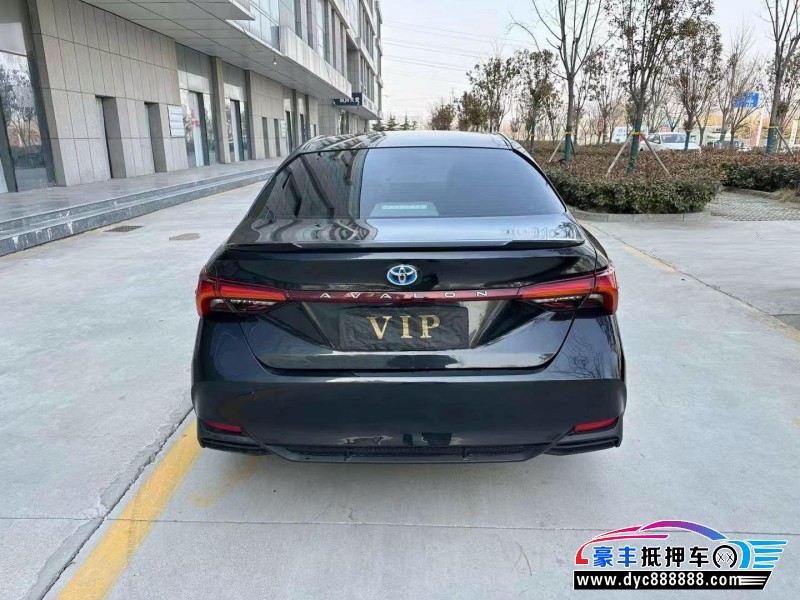 20年丰田亚洲龙轿车抵押车出售