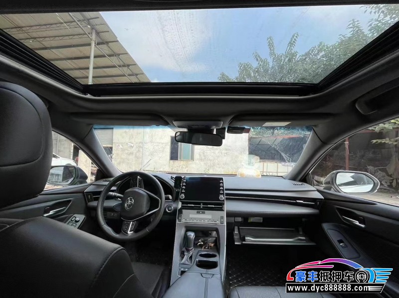 22年丰田亚洲龙轿车抵押车出售