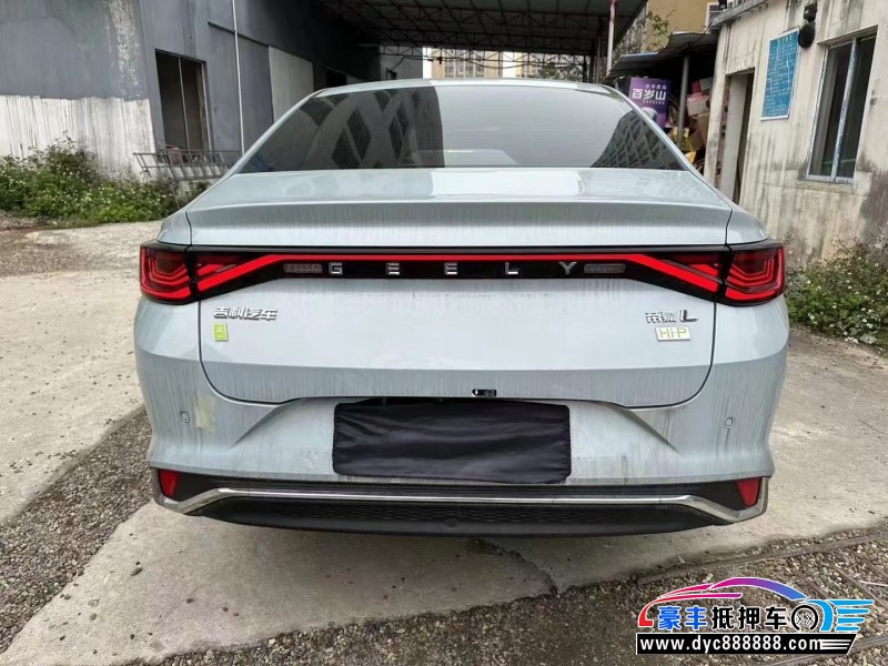 23年吉利雷神轿车抵押车出售