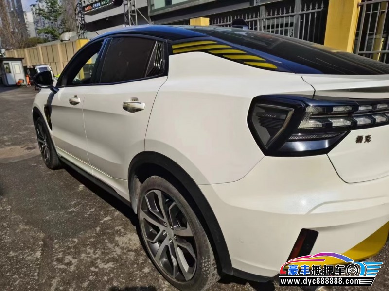 21年领克05轿车抵押车出售