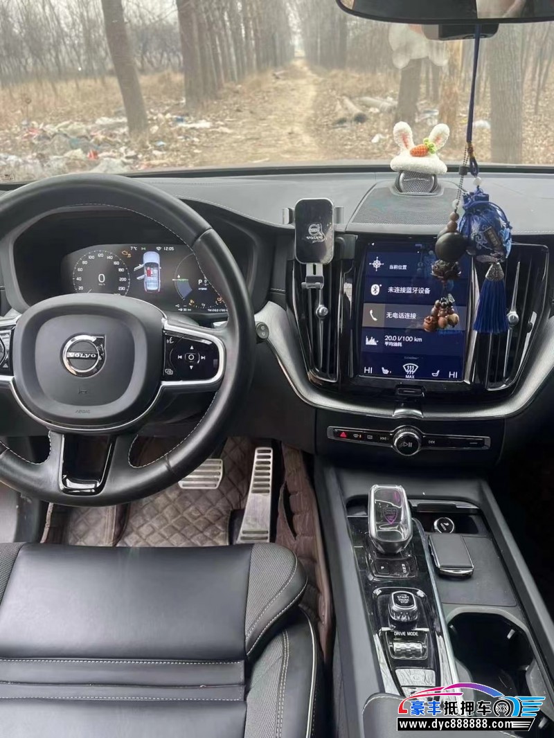 20年沃尔沃XC60轿车抵押车出售