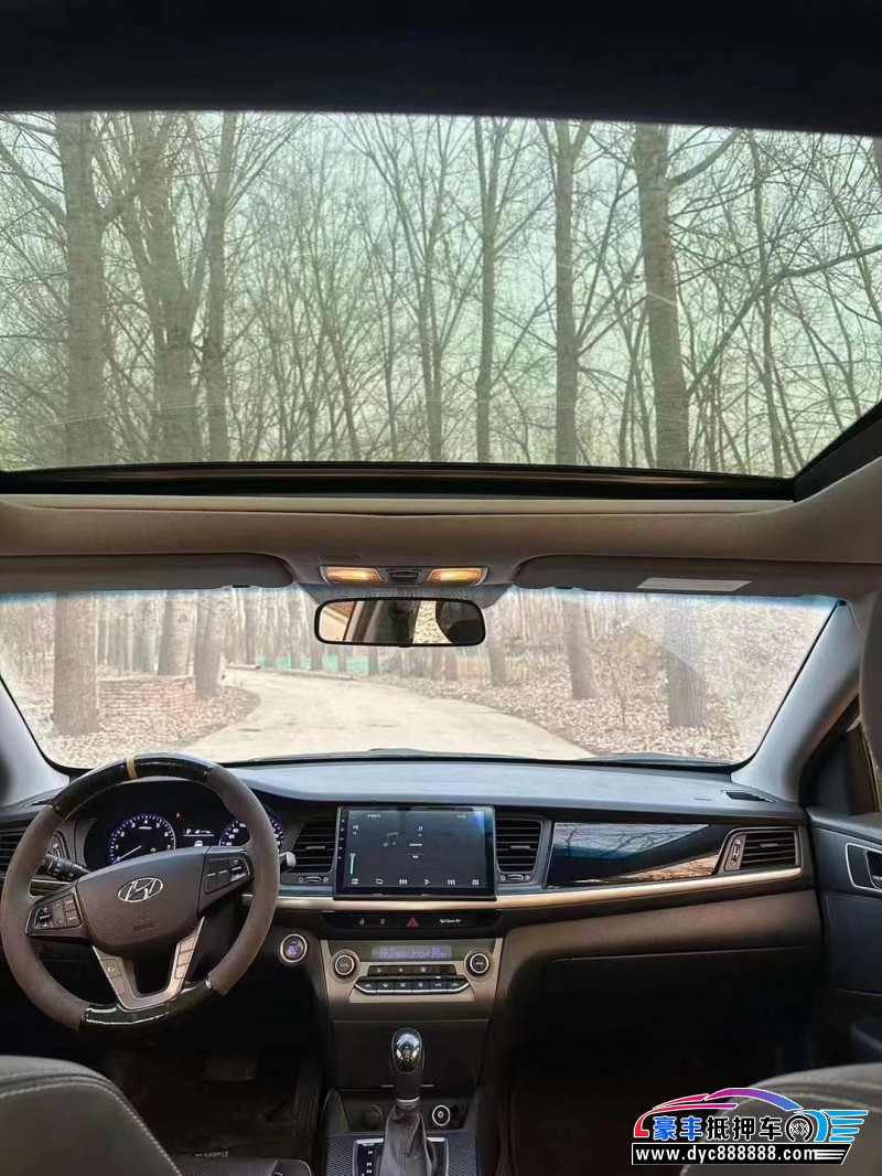 18年现代名图轿车抵押车出售