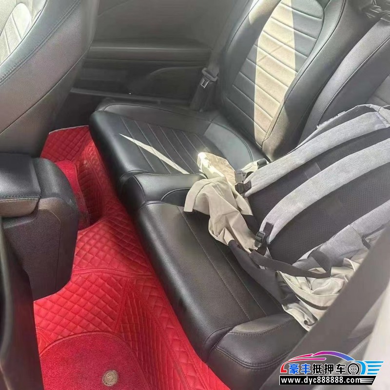 14年大众尚酷轿车抵押车出售