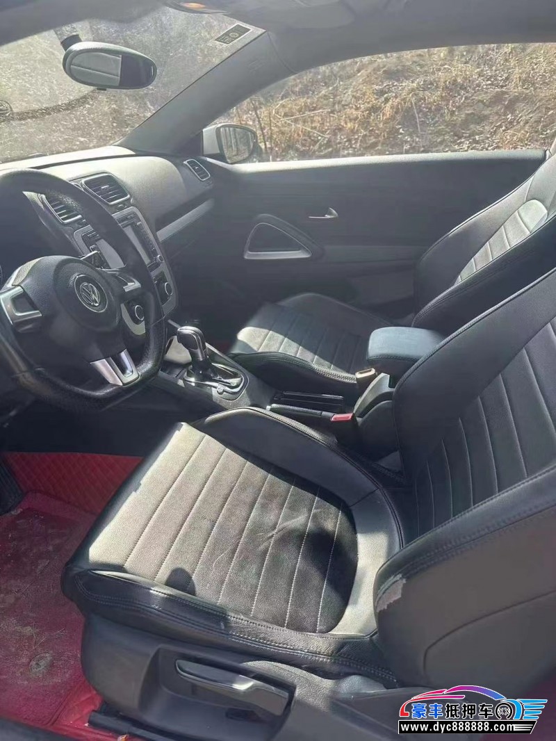 14年大众尚酷轿车抵押车出售