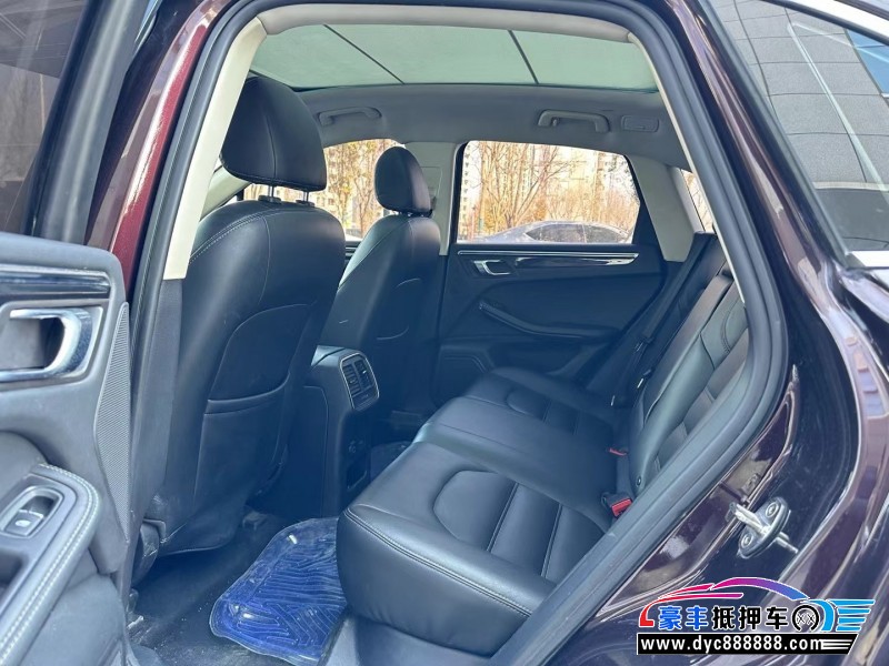 19年众泰SR9轿车抵押车出售