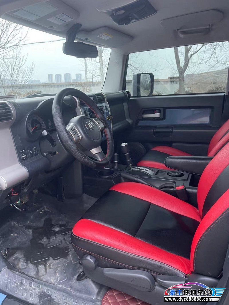 16年丰田FJ 酷路泽轿车抵押车出售