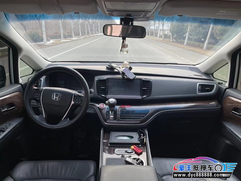 15年本田奥德赛MPV抵押车出售