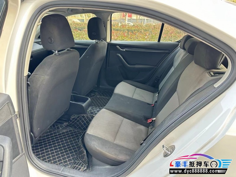 18年斯柯达明锐轿车抵押车出售