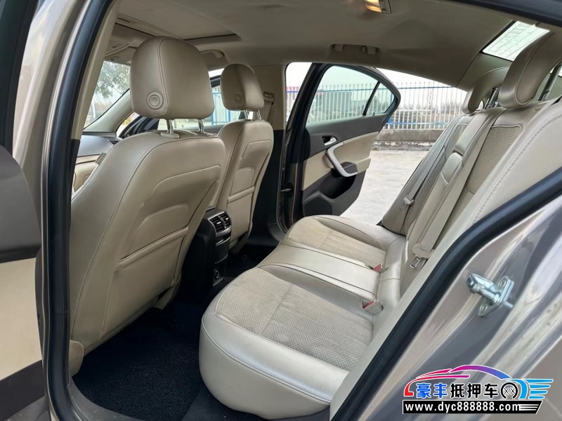 12年别克君威轿车抵押车出售