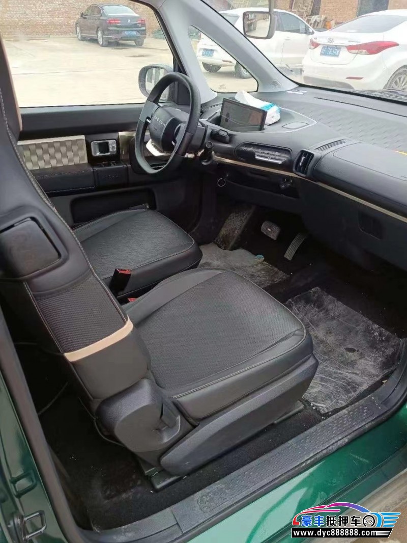 24年宝骏kiwi ev轿车抵押车出售