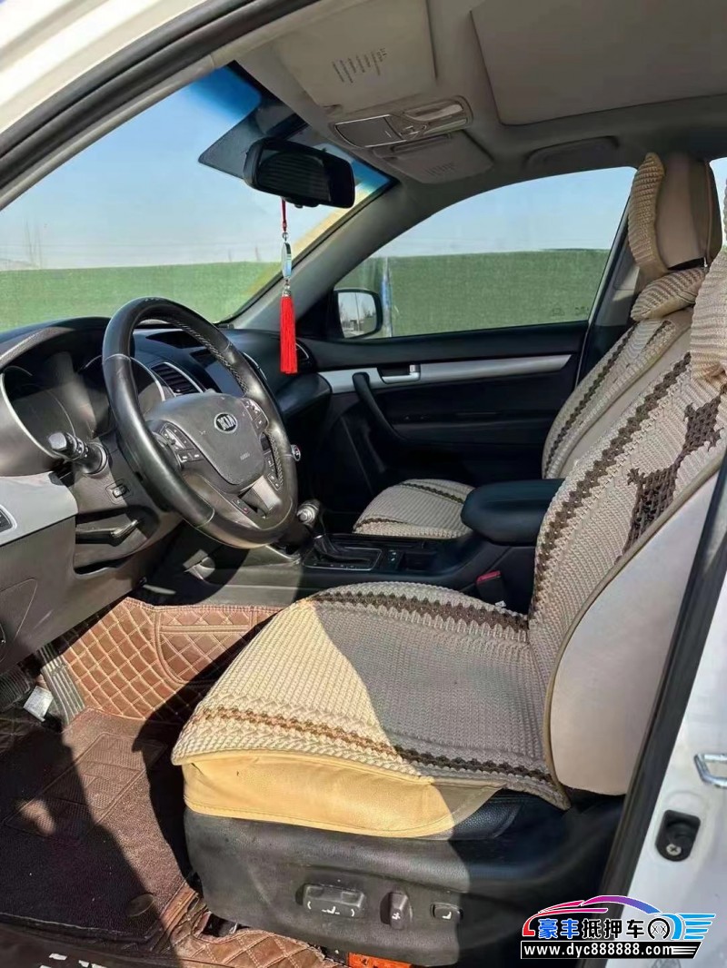 15年起亚索兰托轿车抵押车出售