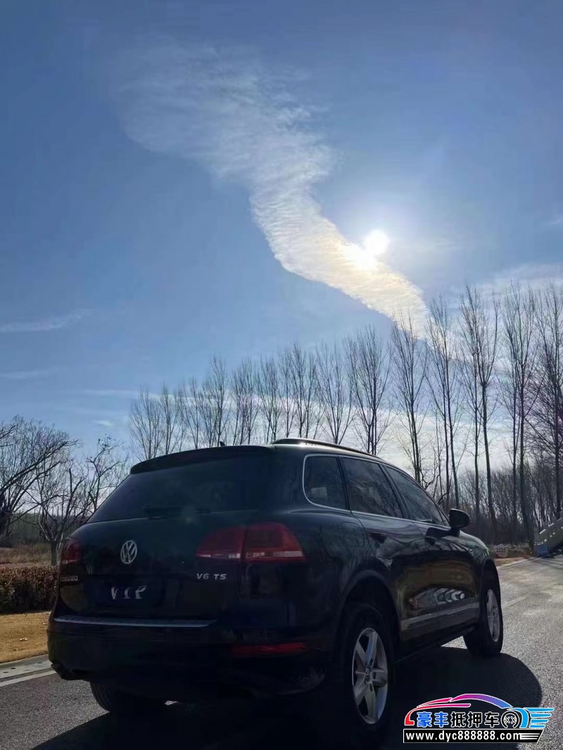 15年大众途锐SUV抵押车出售