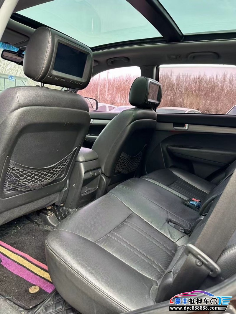 15年起亚索兰托轿车抵押车出售