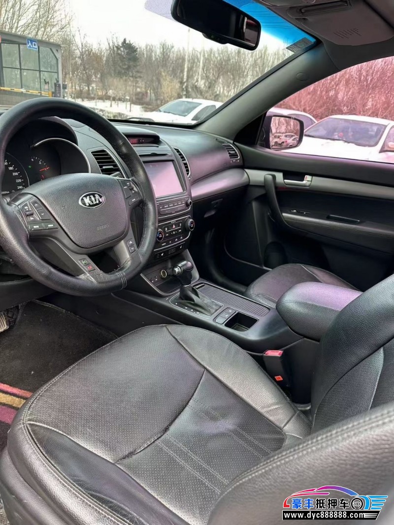 15年起亚索兰托轿车抵押车出售